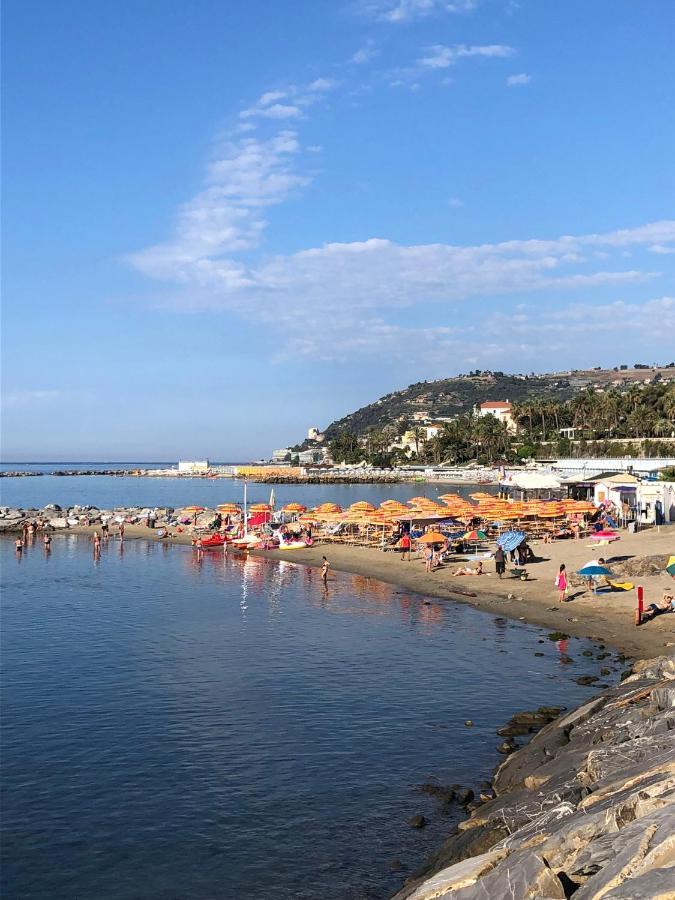 Nonsolomare Wifi Aria Condizionata Parcheggio Lägenhet Sanremo Exteriör bild